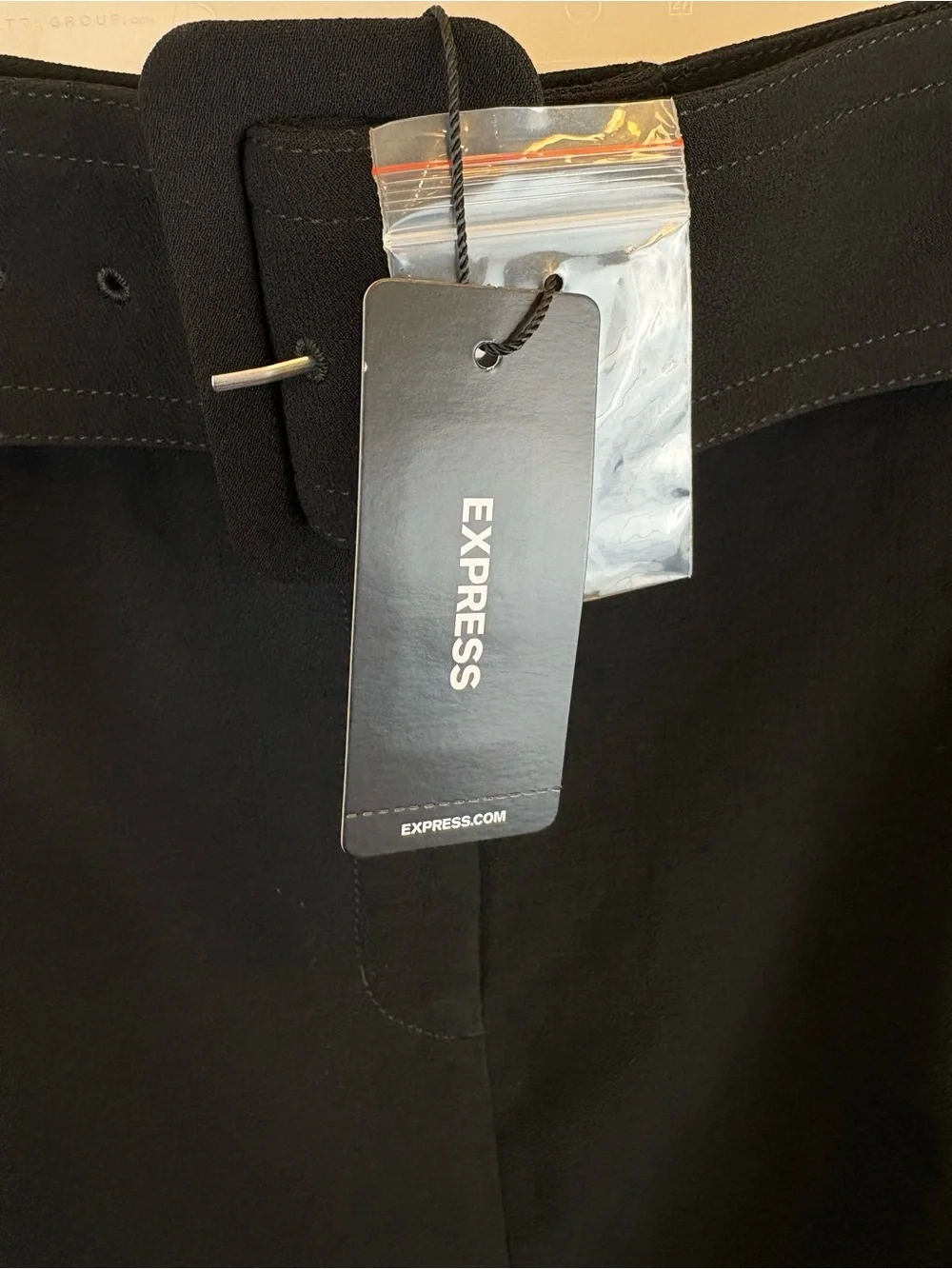 Express corporate chic